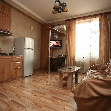 Aparthotel Otin Тбилиси Екстериор снимка