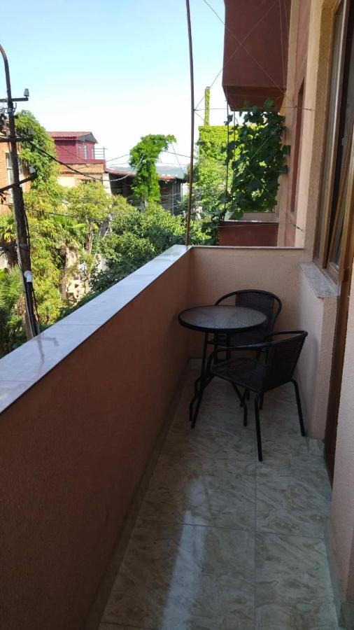 Aparthotel Otin Тбилиси Екстериор снимка