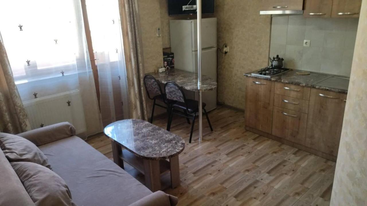 Aparthotel Otin Тбилиси Екстериор снимка