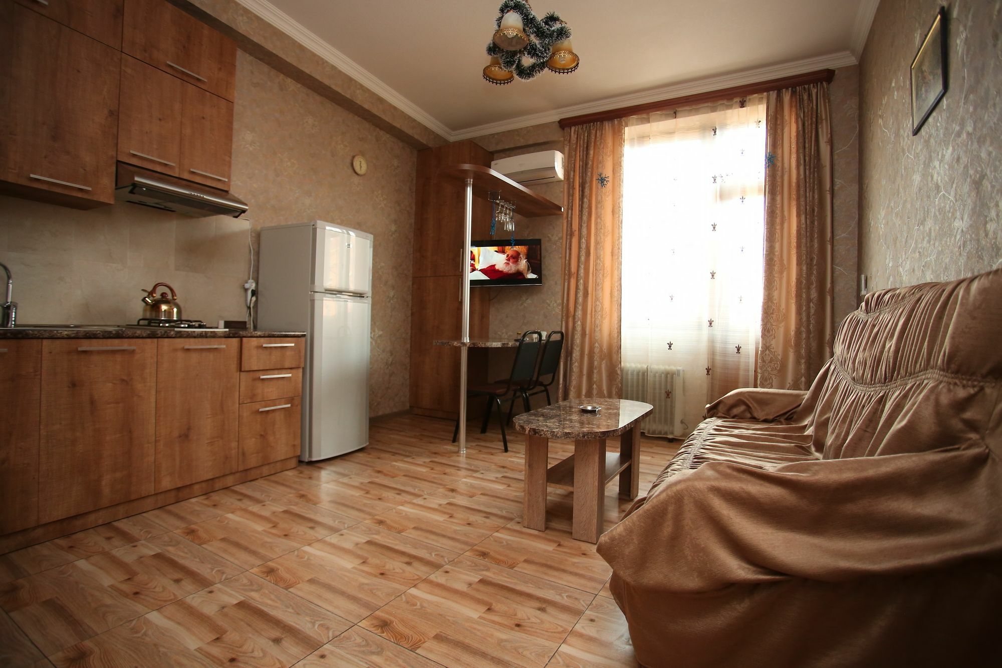 Aparthotel Otin Тбилиси Екстериор снимка